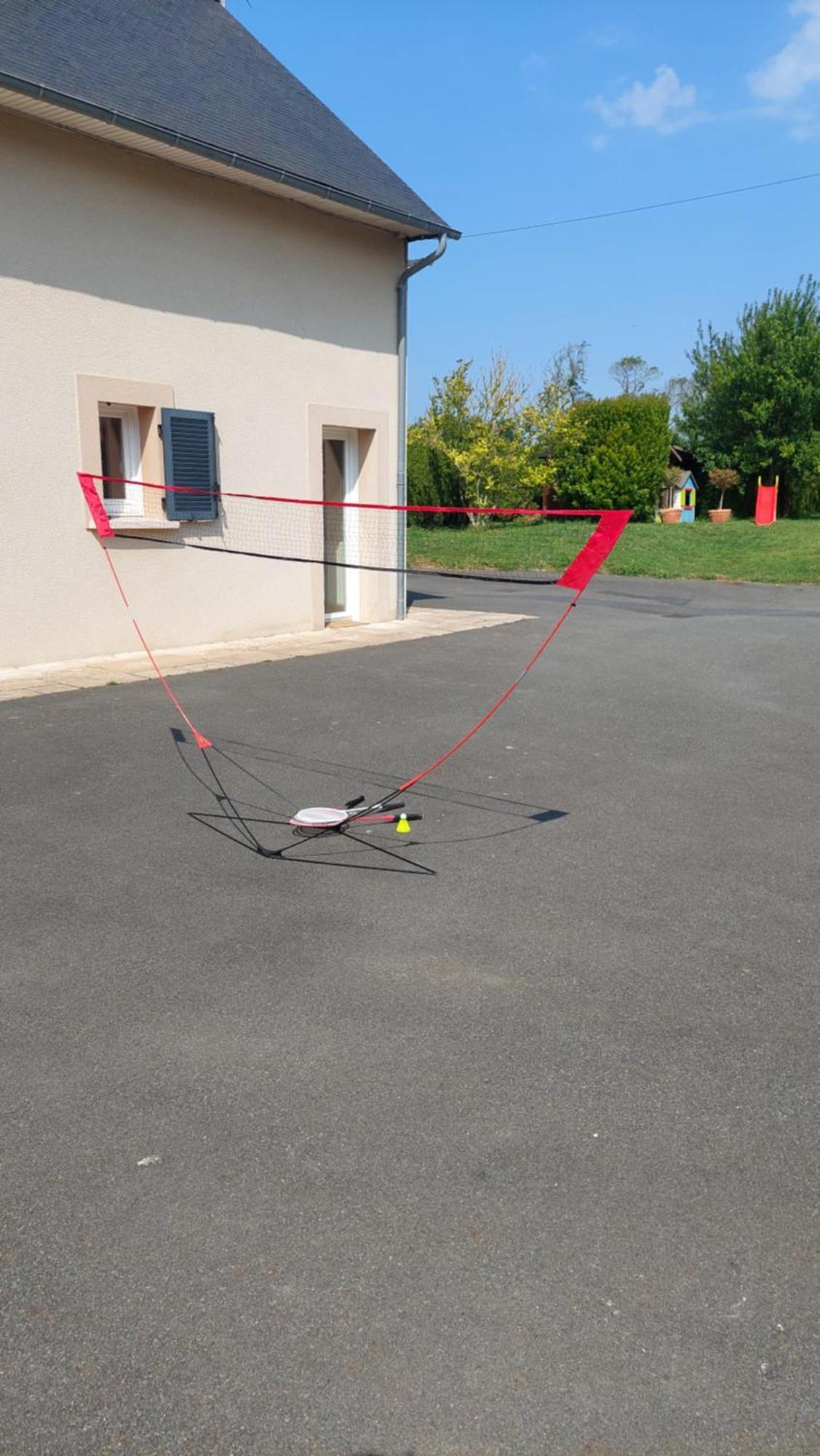 Le So Art, Grande Maison 4 Chambres, Terrain De Petanque, Grand Jardin Clos, Flipper, Babyfoot, Jeux Arcade, Ping Pong,1 Km Mer, Proche Golf, Port En Bessin, Bayeux Et Plages Du Debarquement, Adaptee Enfants Commes Eksteriør billede