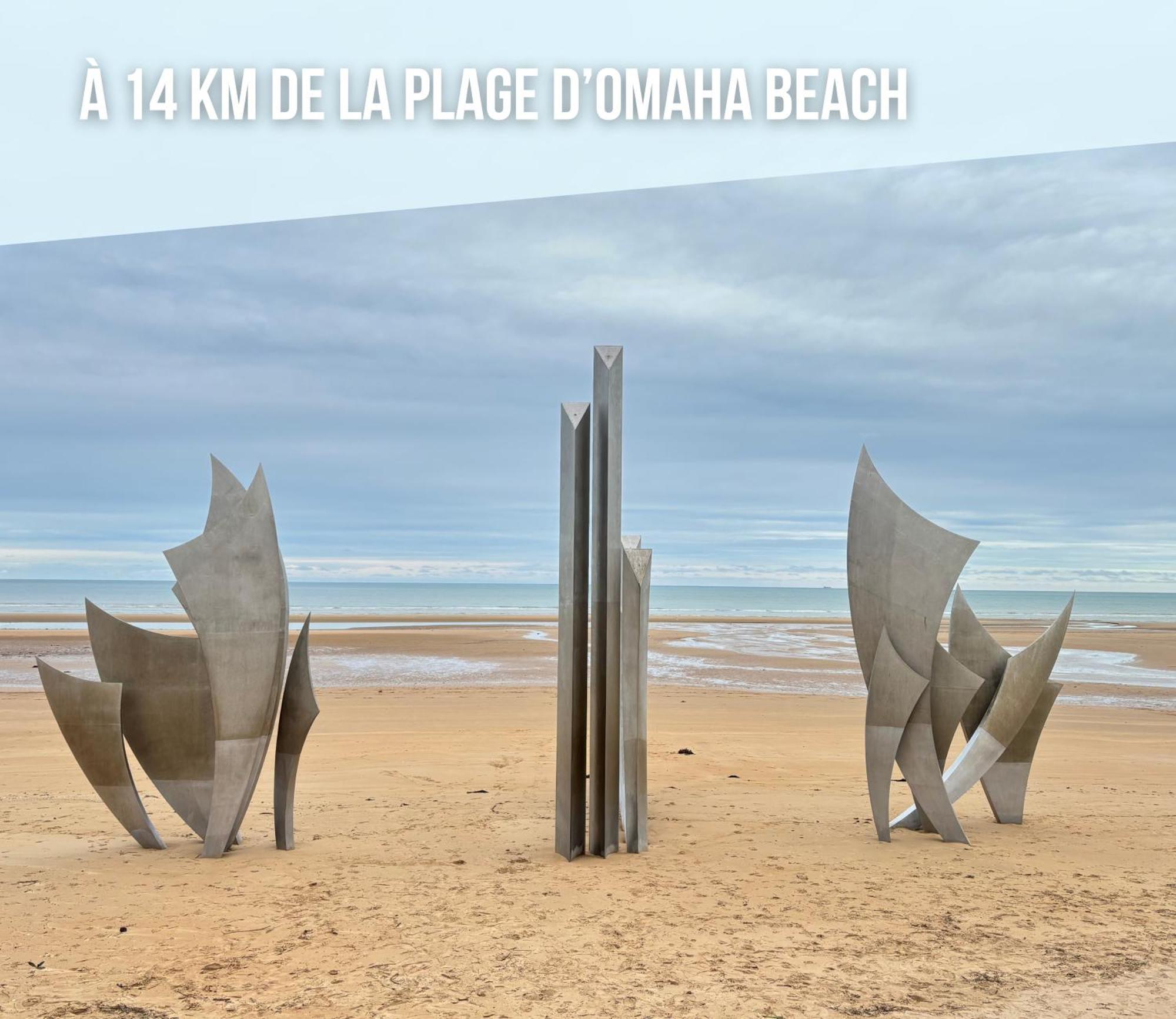 Le So Art, Grande Maison 4 Chambres, Terrain De Petanque, Grand Jardin Clos, Flipper, Babyfoot, Jeux Arcade, Ping Pong,1 Km Mer, Proche Golf, Port En Bessin, Bayeux Et Plages Du Debarquement, Adaptee Enfants Commes Eksteriør billede
