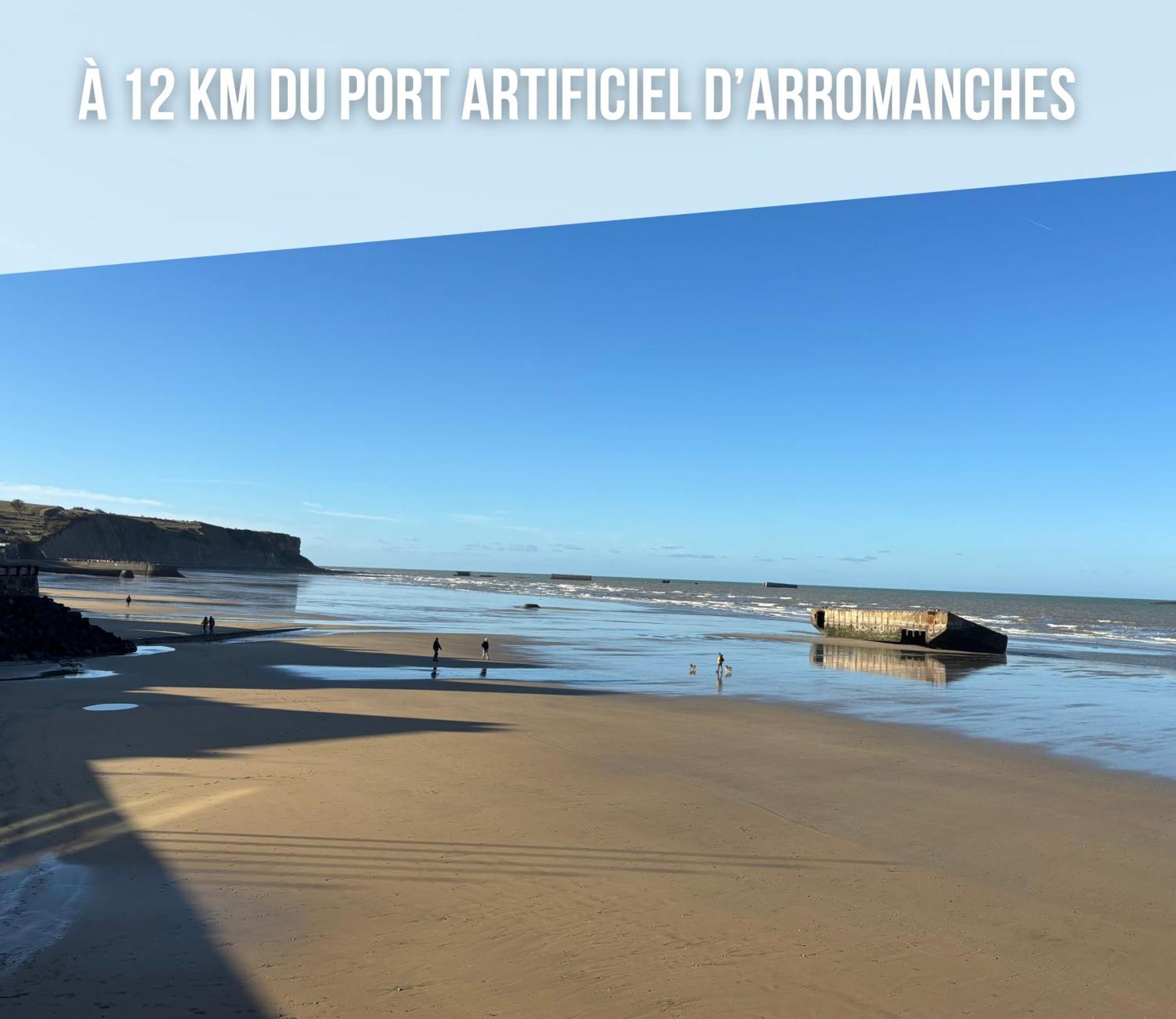 Le So Art, Grande Maison 4 Chambres, Terrain De Petanque, Grand Jardin Clos, Flipper, Babyfoot, Jeux Arcade, Ping Pong,1 Km Mer, Proche Golf, Port En Bessin, Bayeux Et Plages Du Debarquement, Adaptee Enfants Commes Eksteriør billede